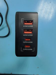 Б/в Зарядний пристрій Colorway cw-chs040pd-bk 01-200864539