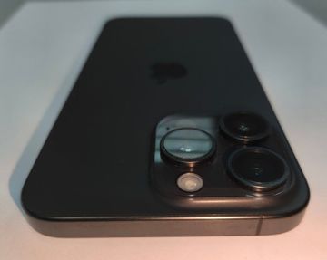 Б/у Мобильный телефон Apple iphone 15 pro max 256gb 01-200875446