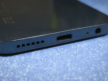 Б/в Мобільний телефон Zte blade v50 design 8/128gb 01-200876243