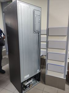 Б/в Холодильник з морозильною камерою Samsung rb33j3000sa 01-200883777