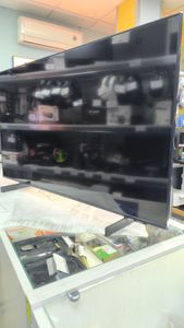 Б/у Телевизор Samsung ue43au8000 01-200840546