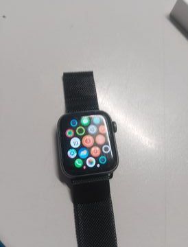 Б/в Смарт-годинник Apple watch series 6 gps aluminium case 40mm 01-200889577