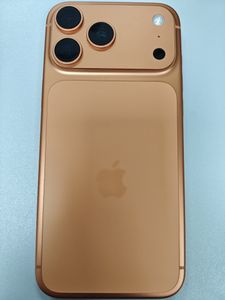 Б/в Мобільний телефон Apple iphone 17 pro max 256gb 01-200901937