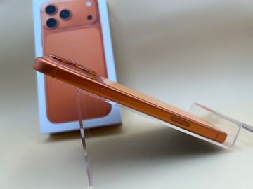 Б/в Мобільний телефон Apple iphone 17 pro max 2tb 01-200916020