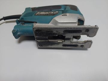 Б/в Електролобзик Makita jv0600k 01-200920203