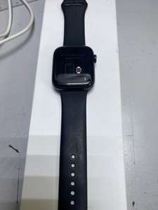 Б/в Смарт-годинник Apple watch se 2 gps 44mm aluminium case 01-200937761
