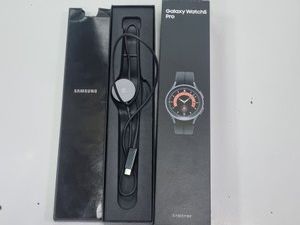 Б/в Смарт-годинник Samsung galaxy watch5 pro 45mm lte 01-200947146
