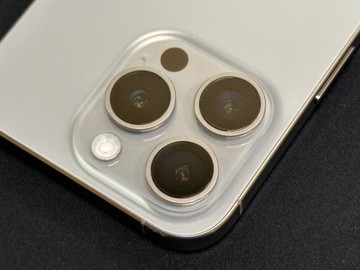 Б/в Мобільний телефон Apple iphone 15 pro 128gb 01-200948662