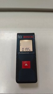 Б/в Лазерний нівелір Bosch glm 30 professional 01-200954776