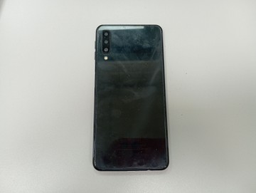 Б/в Мобільний телефон Samsung galaxy a7 2018 4/64gb sm-a750 01-200962778