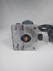 Б/в Фрезер Makita 3709 01-200975104