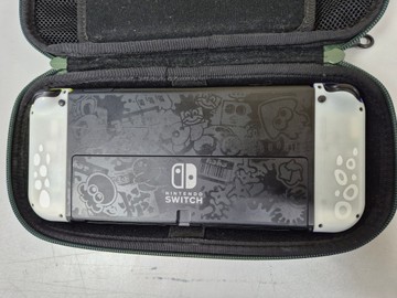 Б/в Ігрова приставка Nintendo switch oled 01-200982047