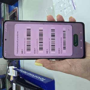 Б/в Мобільний телефон Xiaomi poco f4 6/128gb 01-200986823