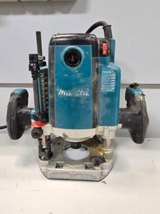 Б/в Фрезер Makita rp2300fc 01-201011123