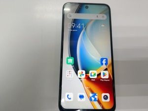Б/в Мобільний телефон Zte nubia v70 design 8/256gb 01-201011899