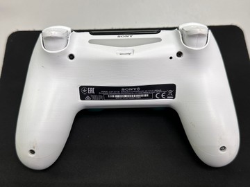 Б/в Геймпад Sony dualshock 4 v2 01-201036159