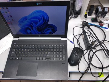 Б/в Ноутбук Hp 15/core i5 8250u ddr4/8gb ddr4/hdd *відсутній/ssd 256 gb/*інтегрована 01-201050620