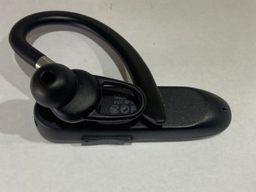 Б/у Bluetooth-гарнитура New Bee lc-b45 01-201041767