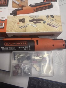 Б/в Багатофункціональний інструмент Black&Decker bcrt8i 01-201063987