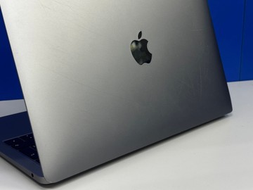 Б/в Ноутбук Apple macbook air /13.3"/ core i5 1.6ghz/ram 16gb /ssd 256gb/ intel uhd grafics 617 01-201074821