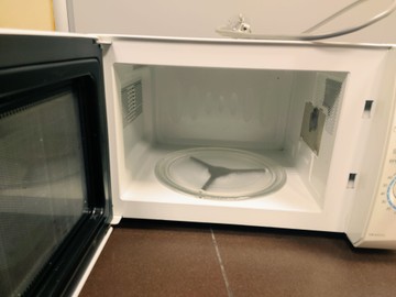 Б/в Мікрохвильова піч Lg mb4022g 01-201086967