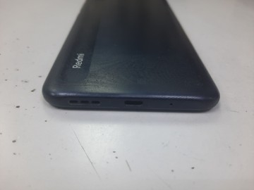 Б/у Мобільний телефон Xiaomi redmi 9a 4/64gb 01-201102025