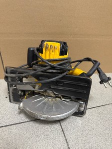 Б/в Пила дискова Dewalt dwe560 01-201101866