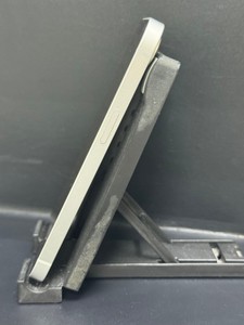 Б/в Мобільний телефон Apple iphone 17e 256gb 01-201105041