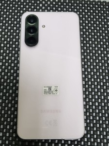 Б/в Мобільний телефон Samsung galaxy a56 5g 8/128gb 01-201102656