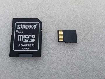 Б/в Карта пам'яті Kingston 128gb canvas v10 01-201111835
