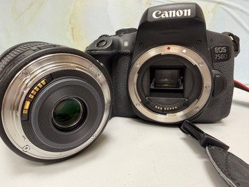Б/в Фотоапарат Canon eos 750d kit 18-135mm ef-s is stm 01-201114523