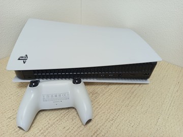 Б/в Ігрова приставка Sony playstation 5 825gb 01-201147143