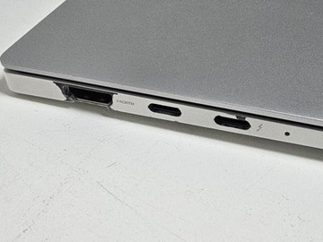 Б/у Ноутбук Samsung 15/core i7-1260p ddr5/16gb ddr5/hdd *відсутній/ssd 500 gb/*інтегрована 01-201163797