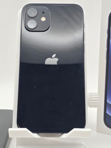 Б/в Мобільний телефон Apple iphone 12 64gb 01-201170217