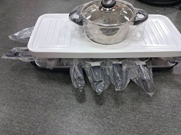 16-000239524: Gourmetmaxx raclette and fondue set