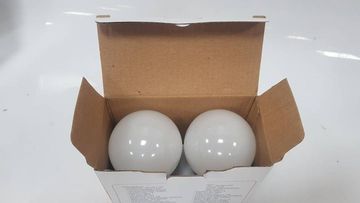 16-000238468: Kwmmobile e27