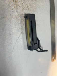 01-200603446: Knog plus front 40 lumens black (12140)