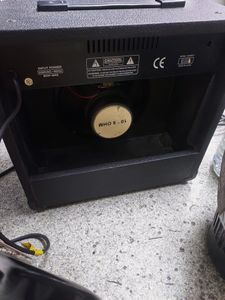 01-200770441: Harley Benton hb-40r