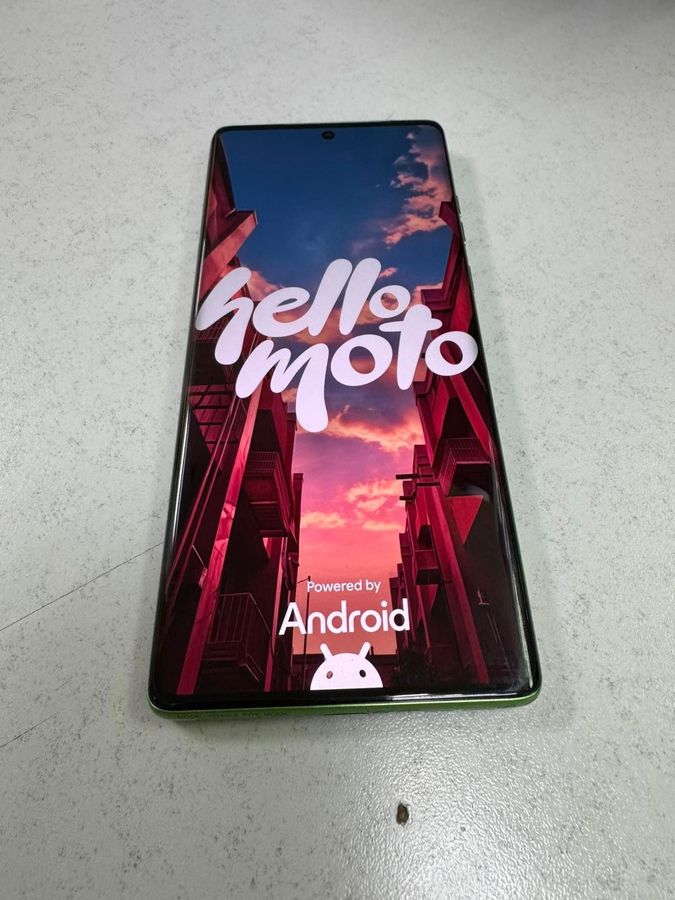 edge 50 fusion 8/256gb