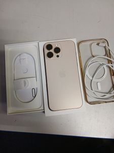 Б/в Мобільний телефон Apple iphone 16 pro max 1tb 01-200830247