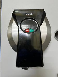 Б/у Вафельница Bifinett kh 1122 01-200848374
