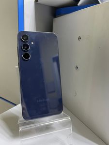 Б/в Мобільний телефон Samsung galaxy a35 5g 6/128gb 01-200868845