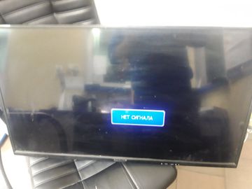 Б/в Телевізор Romsat 40fk1810t2 01-200871741