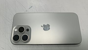 Б/у Мобильный телефон Apple iphone 15 pro max 256gb 01-200873728