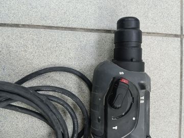 Б/у Перфоратор Makita hr2470 01-200877992