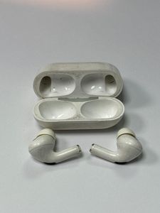 Б/у Наушники Apple airpods pro 2nd generation with magsafe charging case usb-c 01-200884256