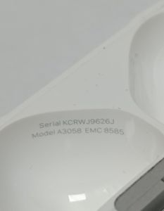 Б/в Навушники Apple airpods 4 01-200889601