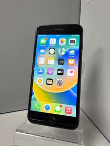 Б/в Мобільний телефон Apple iphone 8 plus 64gb 01-200892667