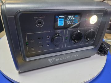 Б/в Зарядна станція Bluetti ac70 01-200898127