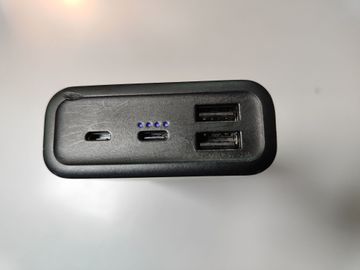 Б/в Зовнішній акумулятор Canyon cpb2001b 01-200902873